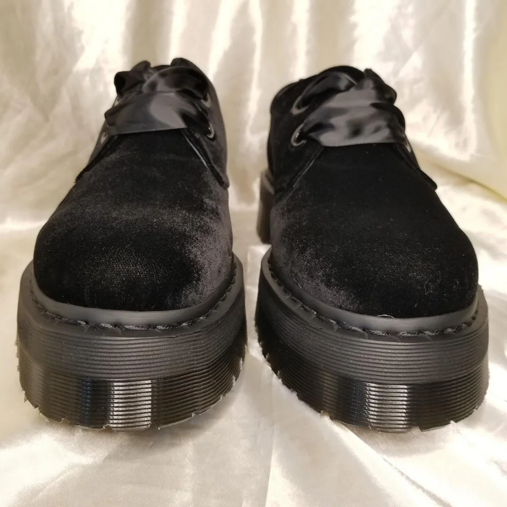 Dr. Martens Holly Velvet platform shoes - Picture 3 of 4